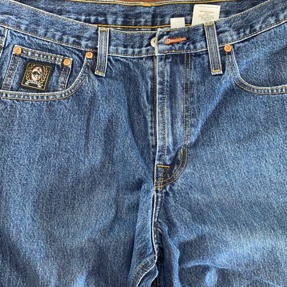 Cinch men’s jeans. Size 33x38